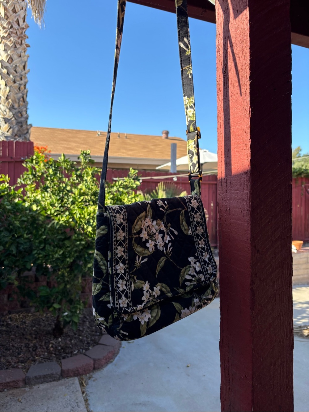 Floral Quilted Crossbody Bag - Black